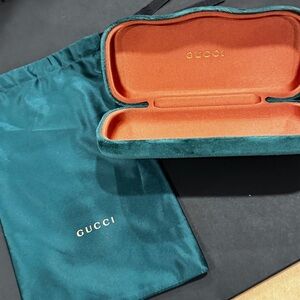 Gucci Teal and Orange Velvet Eyewear Set